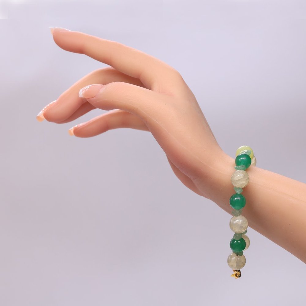 Green necklace set with Jade and Aventurine beads with earrings and bracelet. - Picture 6 of 7